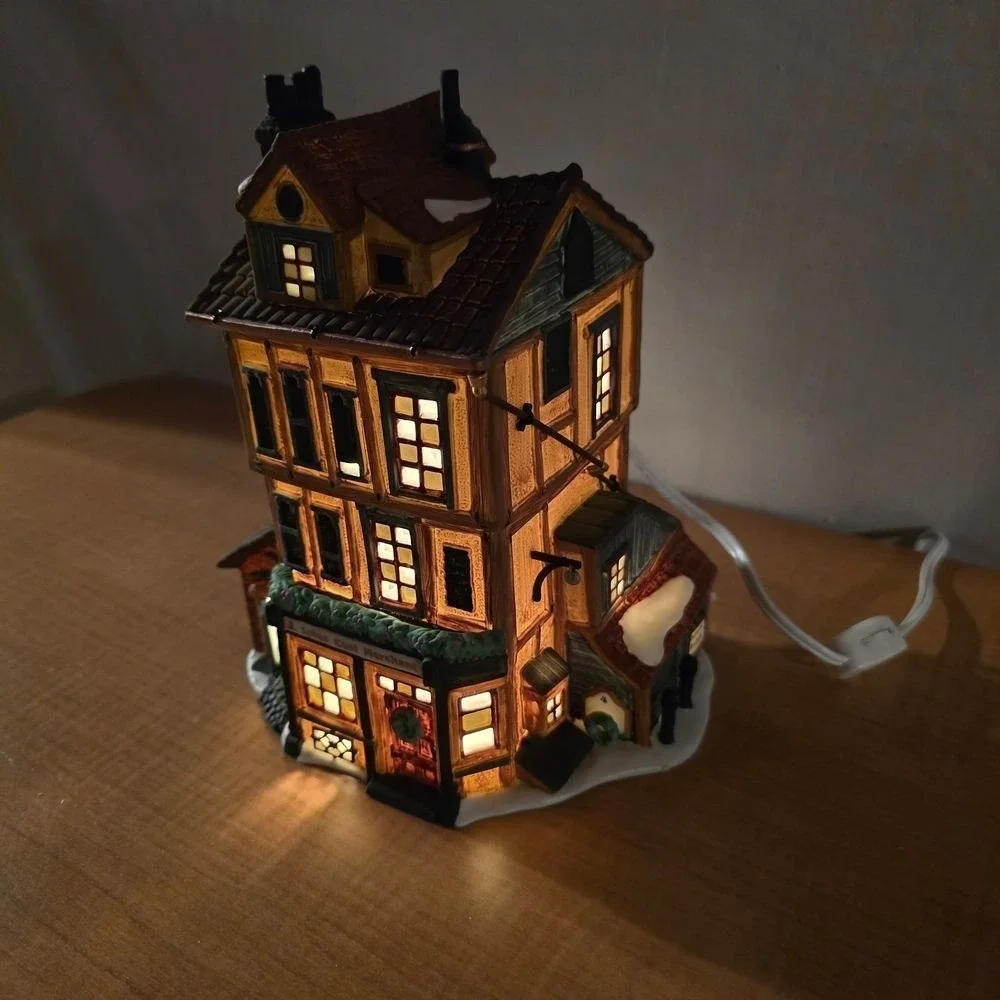 Department 56 J. LYTES‎ COAL MERCHANT Heritage Dickens' Village Series Retired!
